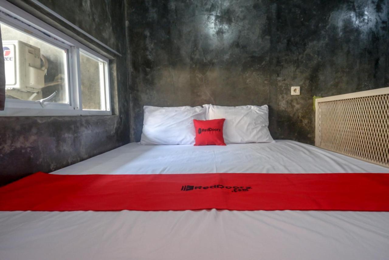 Reddoorz Near Jumbo Mall Sragen المظهر الخارجي الصورة