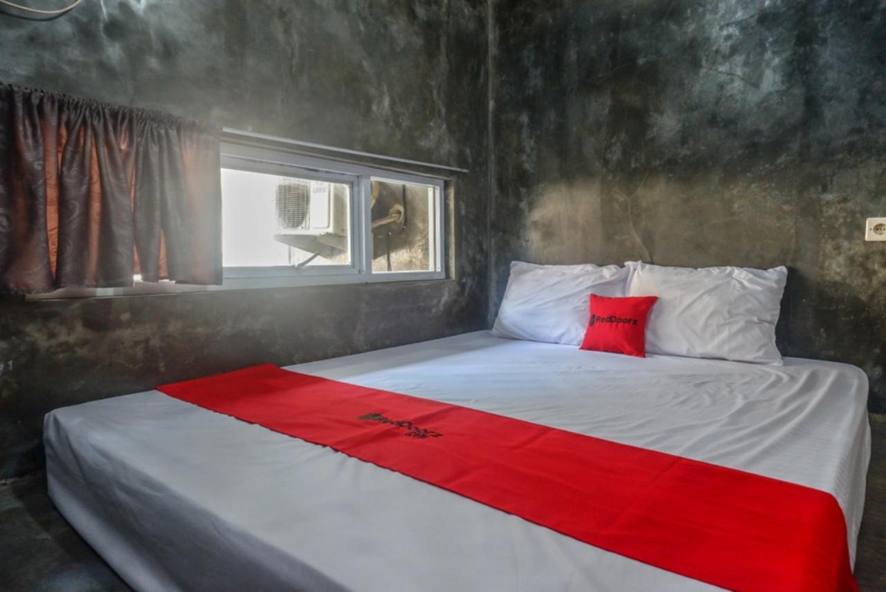 Reddoorz Near Jumbo Mall Sragen المظهر الخارجي الصورة